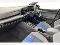 Used VW Golf VIII R 320 HP (235 kW) 2022 Lapiz blue Estate