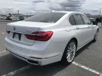 Used BMW 750 Exclusive 2018 White Sedan