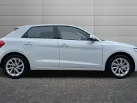 Used Audi A1 Sportback Sport 114 HP (83 kW) 2025 Glacier white Hatchback