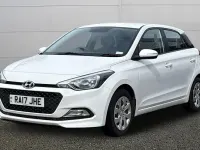 Used Hyundai i20 84 HP (61 kW) 2017 White Hatchback
