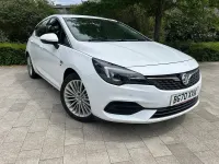 Used Vauxhall Astra Elite 145 HP (106 kW) 2020 White Hatchback
