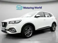 Begagnad MG HS Excite 162 HK (119 kW) 2023 Vit SUV