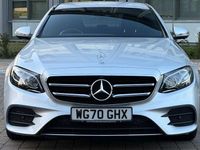 Usado Mercedes E200 AMG line 184 CV (135 kW) 2020 Plateado Berlina
