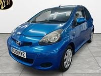 Used Toyota Aygo 67 HP (49 kW) 2010 Blue Hatchback