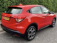Used Honda HR-V SE 120 HP (88 kW) 2018 Red SUV