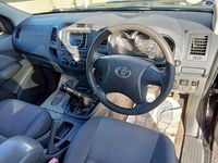 Used Toyota HiLux 144 HP (105 kW) 2012 Black Pickup