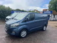 Used Ford Transit Custom Limited 130 HP (95 kW) 2019 Blue Van