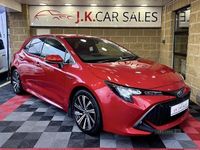 Used Toyota Corolla Design 122 HP (89 kW) 2021 Red Hatchback