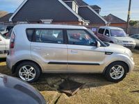 Usado Kia Soul 126 CV (92 kW) 2009 Plateado SUV