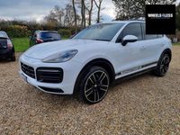Used Porsche Cayenne 440 HP (323 kW) 2018 White SUV