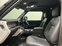 Used Land Rover Defender HSE Dynamic 304 HP (223 kW) 2024 Black SUV