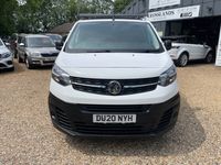 Gebraucht Vauxhall Vivaro Edition 120 PS (88 kW) 2020 Weiß Van / Kleinbus