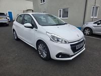 Used Peugeot 208 Signature Sky 2018 White Hatchback