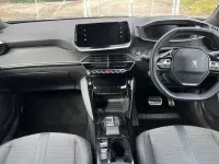 Used Peugeot e-2008 Allure+ 100 kW (136 HP) 2023 Grey SUV