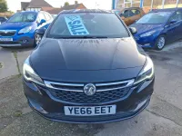 Used Vauxhall Astra SRi 150 HP (110 kW) 2016 Black Hatchback