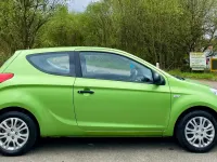 Used Hyundai i20 Classic 78 HP (57 kW) 2011 Green Hatchback