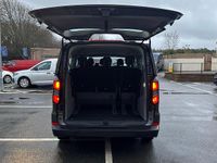 Used Ford Tourneo Custom Zetec 136 HP (100 kW) 2025 Van
