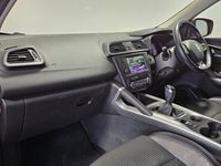 used Renault Kadjar 1.2 TCE Signature Nav 5dr