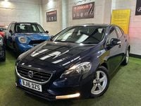 Used Volvo V40 120 HP (88 kW) 2016 Blue Hatchback