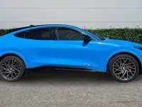 Used Ford Mustang 487 HP (358 kW) 2021 Blue Estate