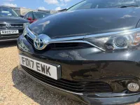 Used Toyota Auris Hybrid Business Edition 2017 Black Hatchback