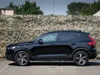 Used Volvo XC40 R-Design 163 HP (119 kW) 2021 Black SUV