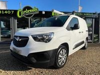 Used Vauxhall Combo Edition 100 HP (73 kW) 2019 White MPV