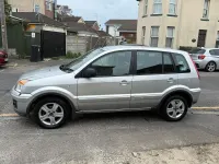 Używany Ford Fusion Zetec 2011 Srebrny Hatchback