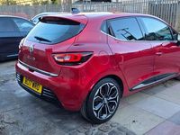 Used Renault Clio IV Dynamique 2017 Red Hatchback
