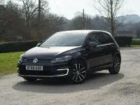 Used VW e-Golf 99 kW (135 HP) 2020 Black Hatchback