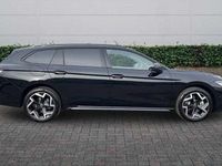 Used VW Passat R-line 204 HP (150 kW) 2025 Black Estate