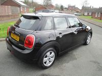 Używany Mini Cooper D Hatch 116 KM (85 kW) 2017 Czarny Hatchback