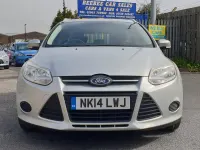 Usado Ford Focus S 95 HP (69 kW) 2014 Prateado Carrinha