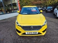 Used MG MG3 Excite 106 HP (77 kW) 2019 Yellow Hatchback