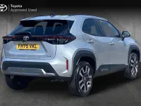 Used Toyota Yaris Cross 128 HP (94 kW) 2026 Silver metallic SUV