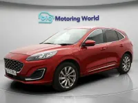 Second-hand Ford Kuga Vignale 225 CP (165 kW) 2024 Roșu SUV