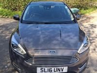 Usado Ford Focus Titanium X 120 HP (88 kW) 2016 Castanho Citadino