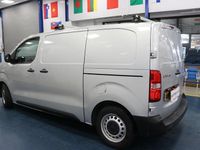 Used Peugeot Expert 95 HP (69 kW) 2018 Silver Van