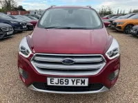 Second-hand Ford Kuga Titanium 150 CP (110 kW) 2019 Roșu SUV