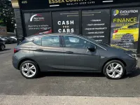 Used Vauxhall Astra SRi 100 HP (73 kW) 2016 Grey Hatchback
