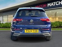 Begagnad VW Golf VIII Active 110 HK (80 kW) 2021 Blå Halvkombi