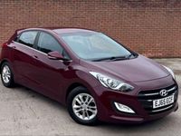 Used Hyundai i30 SE 2015 Red Hatchback