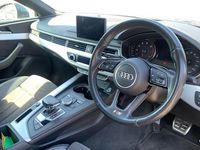 Second-hand Audi A5 S-Line 150 CP (110 kW) 2018 Gri Coupe