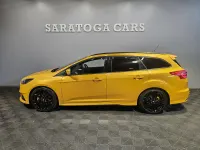 Used Ford Focus ST 250 HP (183 kW) 2017 Yellow Estate