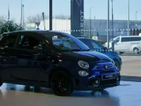 Second-hand Fiat 500e La Prima 85 kW (116 CP) 2022 Albastru Hatchback