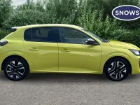 Used Peugeot 208 Allure 101 HP (74 kW) 2025 Yellow Hatchback