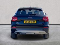 Usado Audi Q2 Sport 150 CV (110 kW) 2020 Negro SUV