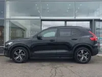 Begagnad Volvo XC40 R-Design 163 HK (119 kW) 2021 Svart SUV