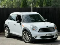 Used Mini Cooper D 2012 White Hatchback
