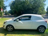Used Vauxhall Corsa Sportive 95 HP (69 kW) 2014 White Hatchback